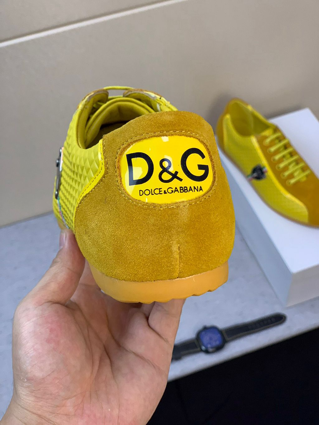 D*G sneaker